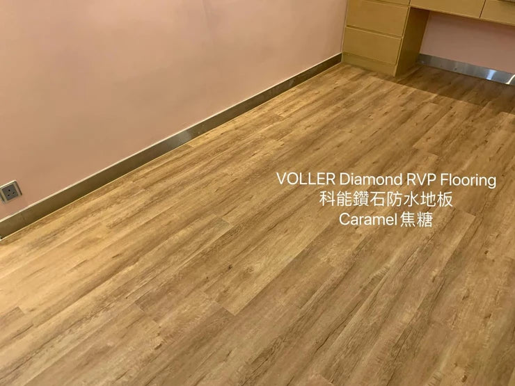 VOLLER Diamond RVP Flooring - Caramel