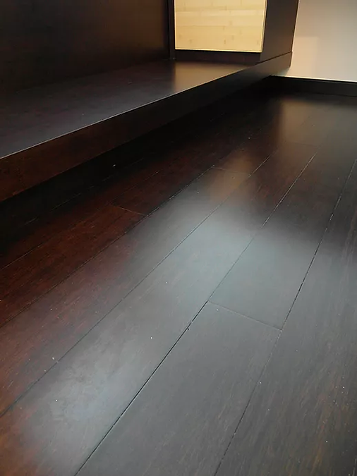 色彩 · 重壓竹地板 (深咖啡色) [$68/平方尺; 22.62平方尺/盒]